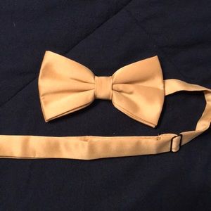 Gold Adjustable Bow tie